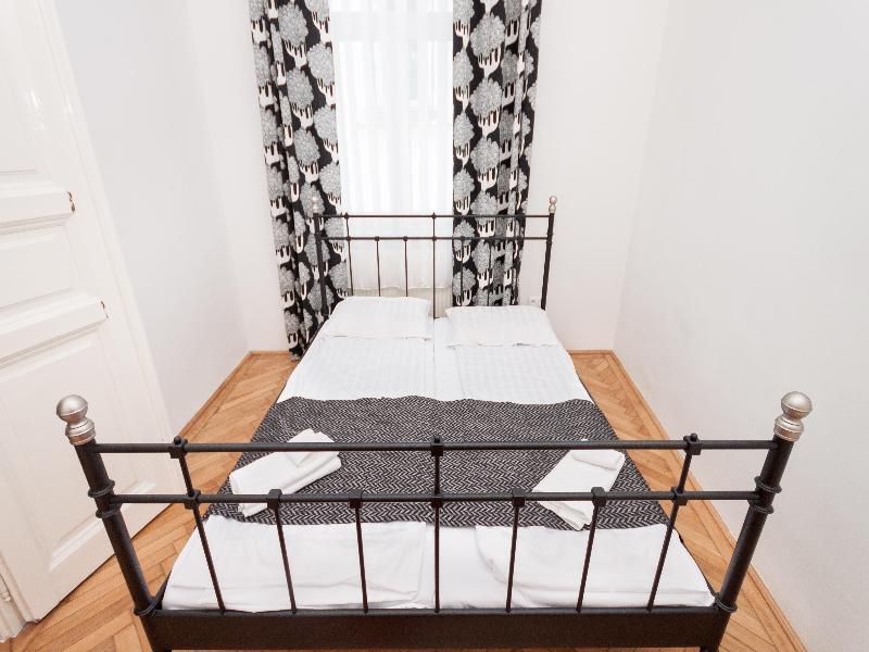 Like Home - City Center - Style Apartment Βουδαπέστη Εξωτερικό φωτογραφία