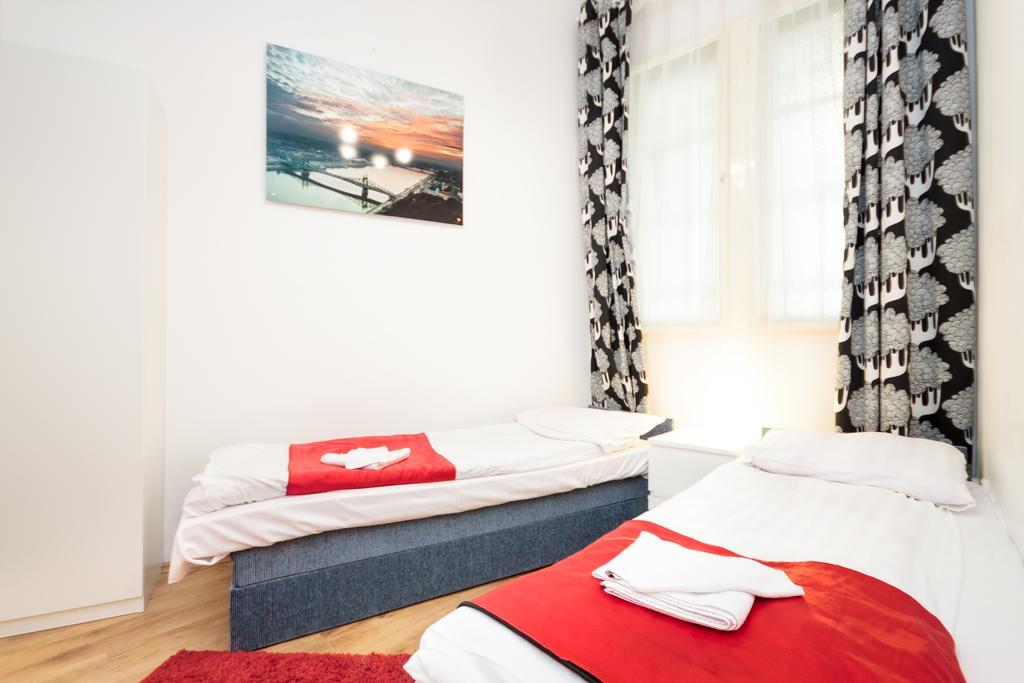 Like Home - City Center - Style Apartment Βουδαπέστη Εξωτερικό φωτογραφία