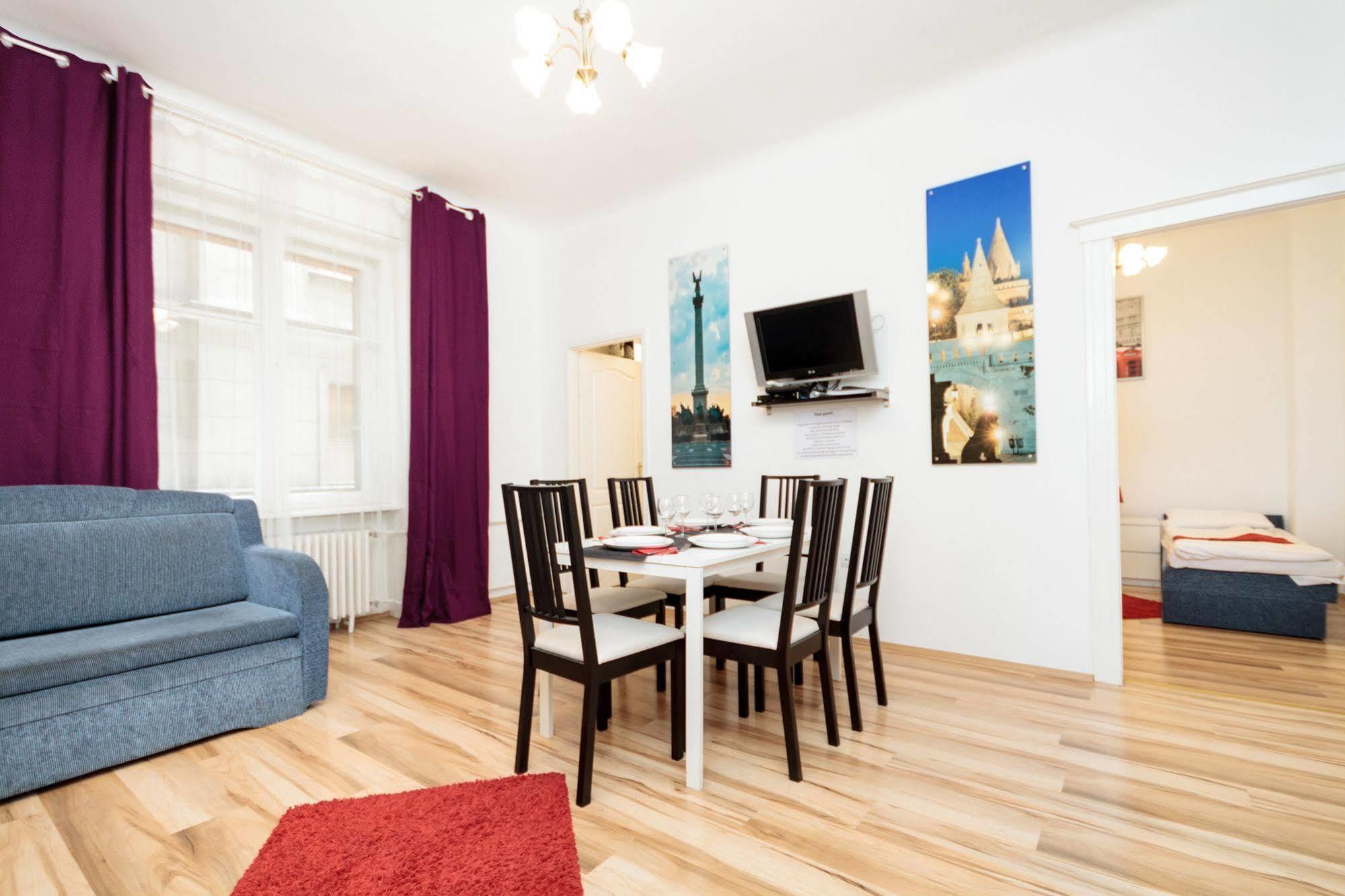 Like Home - City Center - Style Apartment Βουδαπέστη Εξωτερικό φωτογραφία