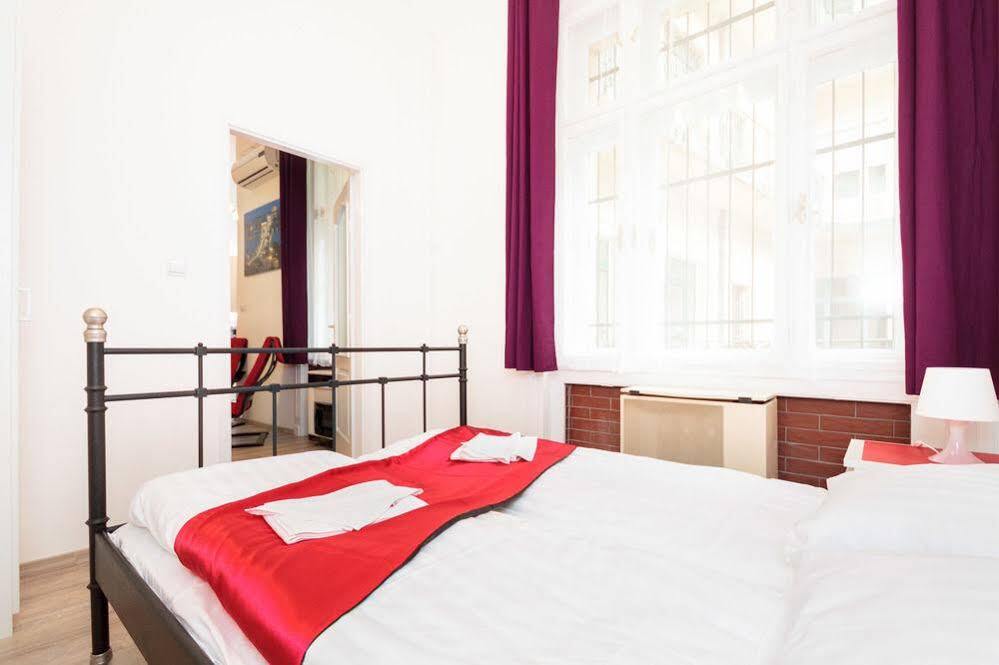 Like Home - City Center - Style Apartment Βουδαπέστη Εξωτερικό φωτογραφία